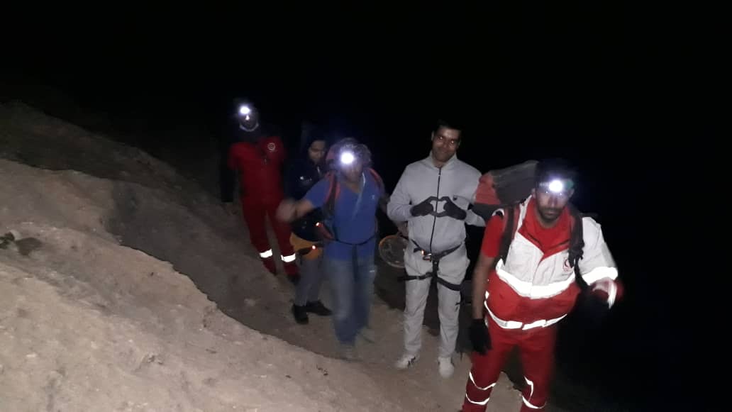  خواهر و برادر گرفتار در ارتفاعات روستای کرند بشرویه نجات یافتند